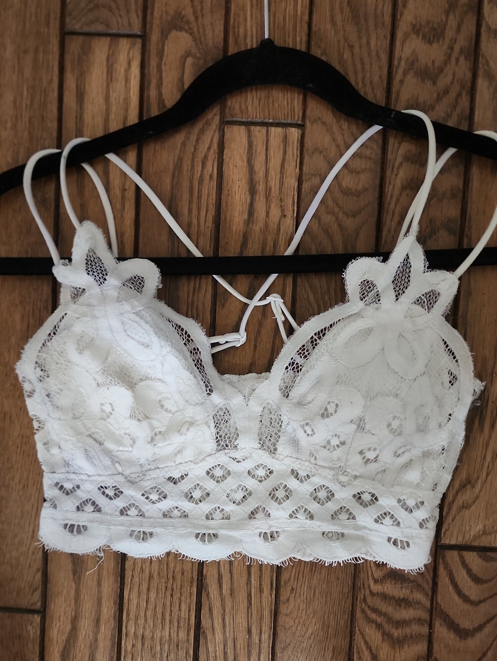 Zenana Outfitters White Crochet Lace Bralette